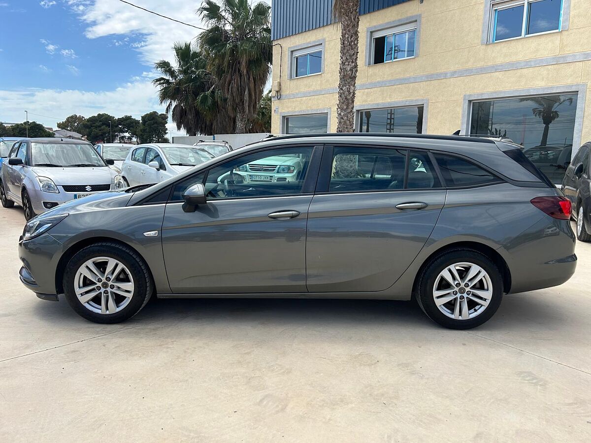 OPEL ASTRA SELECTIVE ESTATE 1.4 SIDI AUTO SPANISH LHD IN SPAIN 109000 MILES 2019